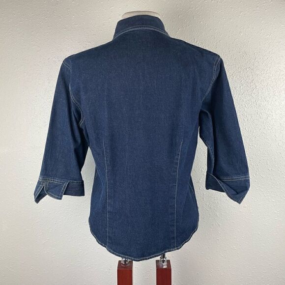 Liz Claiborne LizSport Denim Button Down Shirt Size S EUC - Picture 5 of 6